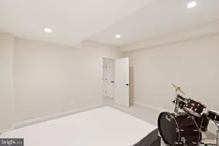 9311 Talisman Dr, Vienna, VA 22182 - Photo 78