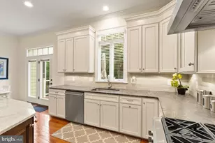 9311 Talisman Dr, Vienna, VA 22182 - Photo 34