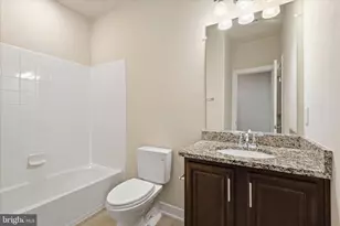 13329 Launders St, Herndon, VA 20171 - Photo 24