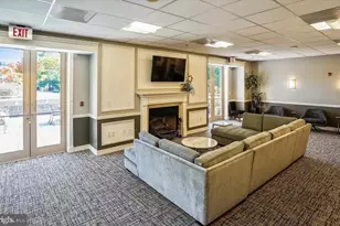 2726 Gallows Rd, Vienna, VA 22180 - Photo 26