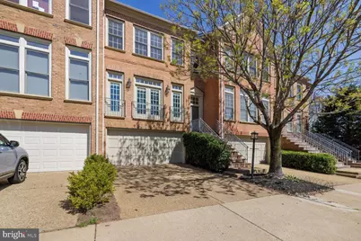 1813 Dawson Street, Vienna, VA 22182 - Photo 2