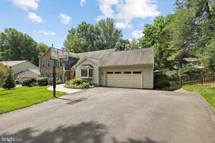 11399 Bantry Terrace, Fairfax, VA 22030 - Photo 2