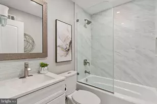2504 Windbreak Dr, Alexandria, VA 22306 - Photo 26