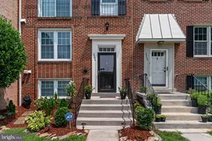 2504 Windbreak Dr, Alexandria, VA 22306 - Photo 4