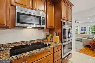 6117 Larstan Dr, Alexandria, VA 22312 - Photo 12