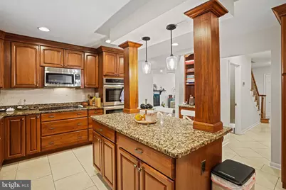 6117 Larstan Drive, Alexandria, VA 22312 - Photo 14