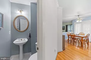 6705 Rock Fall Ct, Clifton, VA 20124 - Photo 12