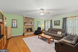 6705 Rock Fall Ct, Clifton, VA 20124 - Photo 18