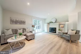 14737 Jarnigan St, Centreville, VA 20120 - Photo 16