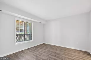 2281 Hunters Run Dr, Reston, VA 20191 - Photo 18