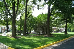 2125 Preston Square Ct, Falls Church, VA 22043 - Photo 20