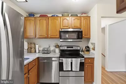 8143 Edmonton Court, Springfield, VA 22152 - Photo 12