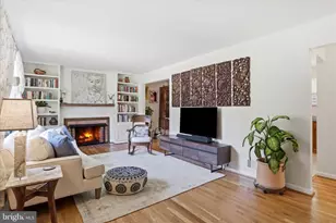 8143 Edmonton Ct, Springfield, VA 22152 - Photo 6