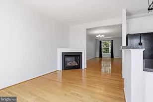 2334 Huntington Station Ct, Alexandria, VA 22303 - Photo 18