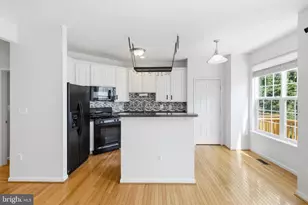2334 Huntington Station Ct, Alexandria, VA 22303 - Photo 14