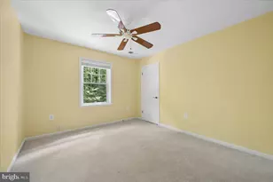 4655 Braddock Green Ct, Fairfax, VA 22032 - Photo 36