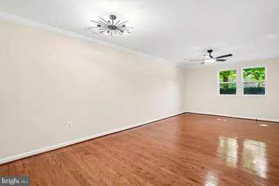 12001 Market Street #T51, Reston, VA 20190 - Photo 12