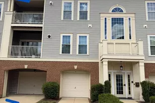 11333 Westbrook Mill Ln, Fairfax, VA 22030 - Photo 2