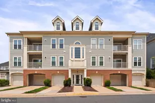 11333 Westbrook Mill Ln, Fairfax, VA 22030 - Photo 1