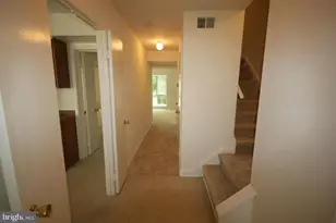 3722 Persimmon Cir, Fairfax, VA 22031 - Photo 4