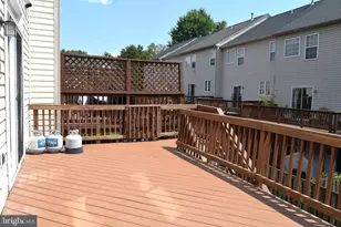 8819 Blue Royale Ln, Fairfax, VA 22031 - Photo 18