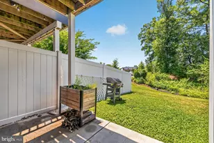 8106 Zoe Pl, Alexandria, VA 22306 - Photo 32