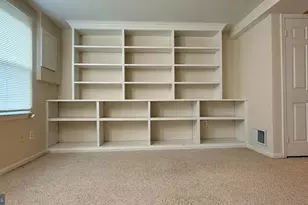 7446 Adams Park Ct, Annandale, VA 22003 - Photo 54