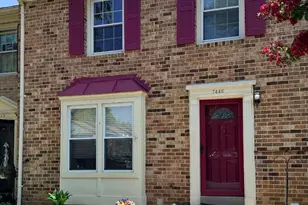 7446 Adams Park Ct, Annandale, VA 22003 - Photo 4