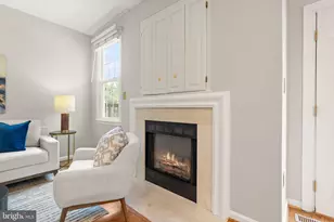 7439 Collins Meade Way, Alexandria, VA 22315 - Photo 20