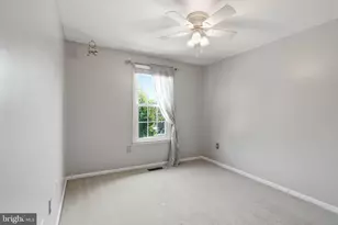 7439 Collins Meade Way, Alexandria, VA 22315 - Photo 32