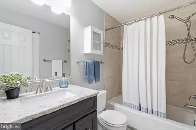 7439 Collins Meade Way, Alexandria, VA 22315 - Photo 32