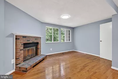 6844 Heatherway Court, Alexandria, VA 22315 - Photo 20