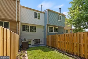 6844 Heatherway Ct, Alexandria, VA 22315 - Photo 38