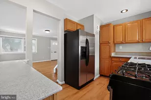 6410 Cavalier Dr, Alexandria, VA 22307 - Photo 10
