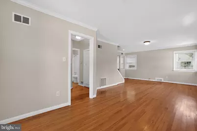 6410 Cavalier Drive, Alexandria, VA 22307 - Photo 4