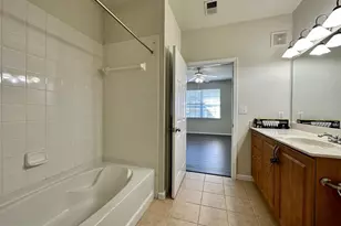12925 Centre Park Cir, Herndon, VA 20171 - Photo 14