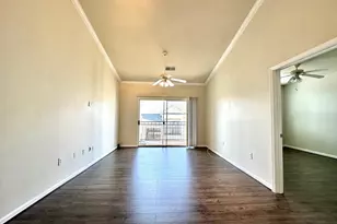 12925 Centre Park Cir, Herndon, VA 20171 - Photo 8