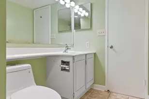 8370 Greensboro Dr, McLean, VA 22102 - Photo 28