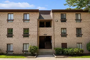 11659 Stoneview Square, Reston, VA 20191 - Photo 14