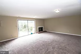5404 Helm Ct, Fairfax, VA 22032 - Photo 20