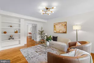 1851 Wainwright Dr, Reston, VA 20190 - Photo 8