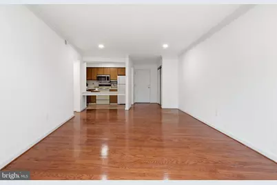 5810 Royal Ridge Drive #G, Springfield, VA 22152 - Photo 8