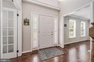 13387 Glen Taylor Ln, Herndon, VA 20171 - Photo 6