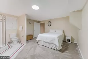 13387 Glen Taylor Ln, Herndon, VA 20171 - Photo 56