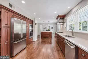13387 Glen Taylor Ln, Herndon, VA 20171 - Photo 24