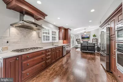 13387 Glen Taylor Lane, Herndon, VA 20171 - Photo 22