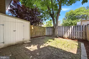 1105 Freshrain Ct, Herndon, VA 20170 - Photo 22