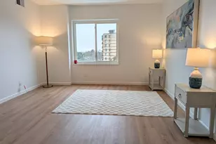 8340 Greensboro Dr, McLean, VA 22102 - Photo 10