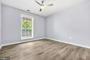 10212 Oakton Terrace Rd, Oakton, VA 22124 - Photo 22