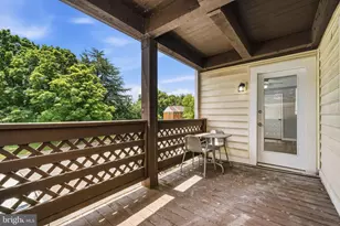 10212 Oakton Terrace Rd, Oakton, VA 22124 - Photo 26
